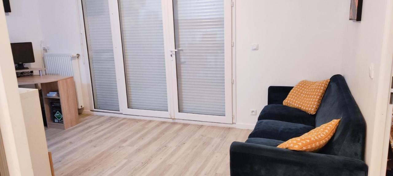 מו Jolie Appartement Avec Un Jardin מראה חיצוני תמונה